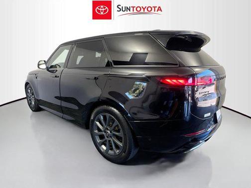 2024 Land Rover Range Rover Sport SE