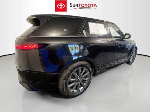 2024 Land Rover Range Rover Sport SE