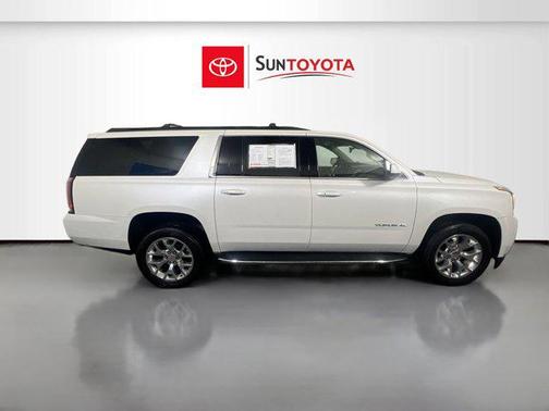 2020 GMC Yukon XL SLT