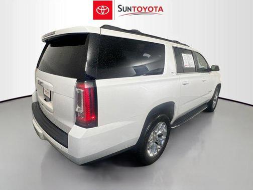 2020 GMC Yukon XL SLT