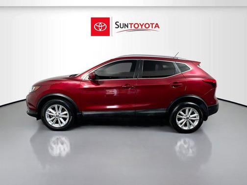 Scarlet Ember Tintcoat 2019 Nissan Rogue Sport SV