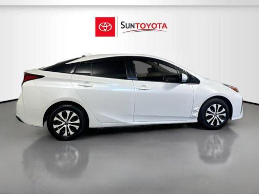 2019 Toyota Prius LE