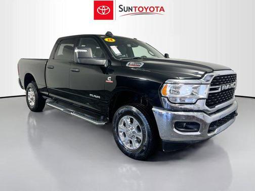Diamond Black Crystal Pearlcoat 2024 RAM 2500 Big Horn Crew Cab 4x4 6'4' Box