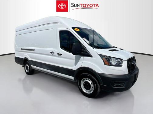 Oxford White 2024 Ford Transit-250 Base