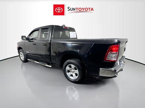 Diamond Black Crystal Pearlcoat 2021 RAM 1500 Big Horn/Lone Star