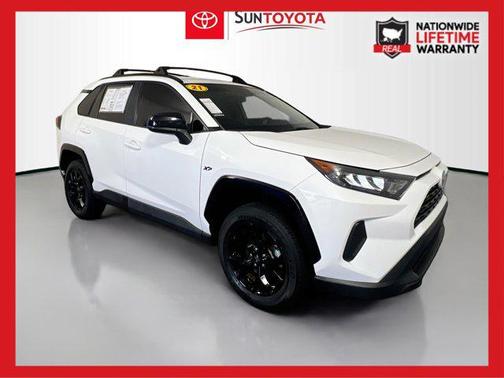 2021 Toyota RAV4 LE