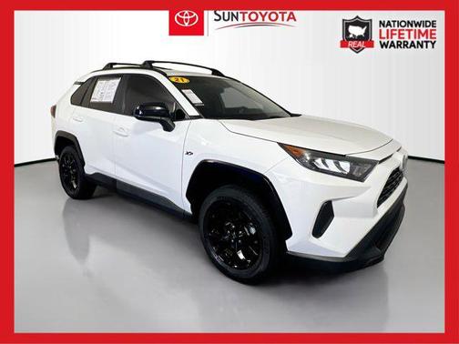 2021 Toyota RAV4 LE