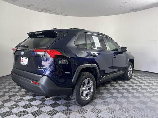 2023 Toyota RAV4 Hybrid XLE