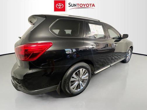 2020 Nissan Pathfinder S 2WD