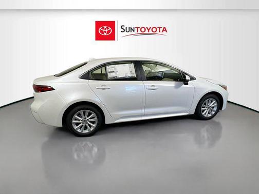 Wind Chill Pearl 2026 Toyota Corolla Hybrid SE