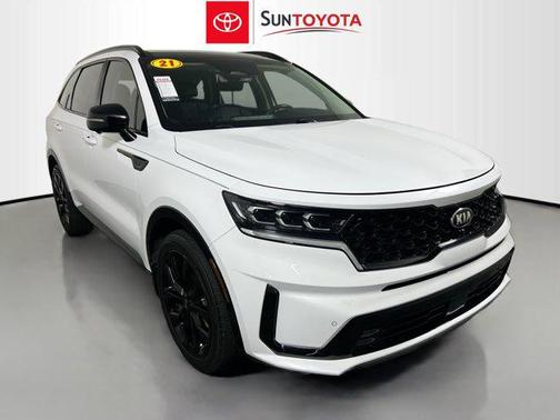 Glacial White Pearl 2021 Kia Sorento SX