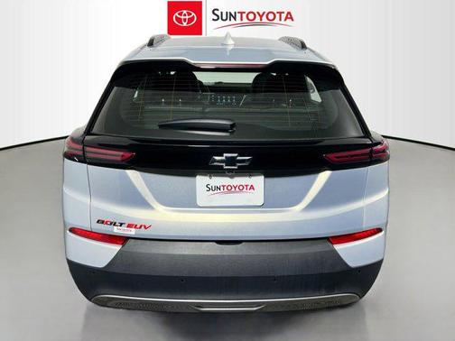 2023 Chevrolet Bolt EUV FWD LT