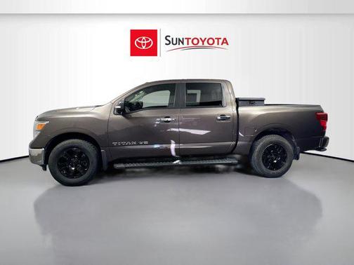 2019 Nissan Titan SV