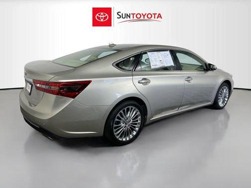 2016 Toyota Avalon Limited
