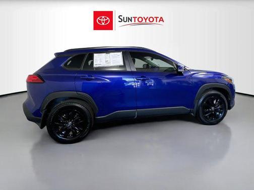 2024 Toyota Corolla Cross LE