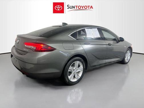 Smoked Pearl Metallic 2018 Buick Regal Sportback Preferred