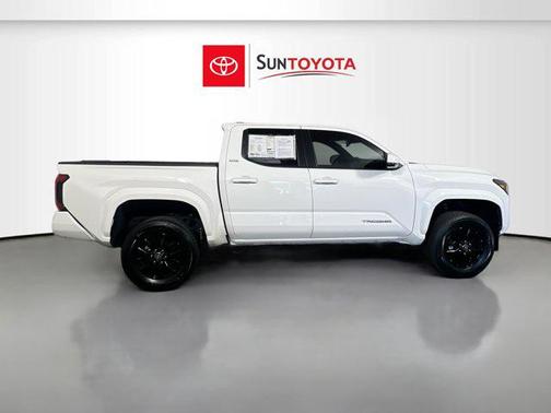 Ice Cap 2024 Toyota Tacoma SR5