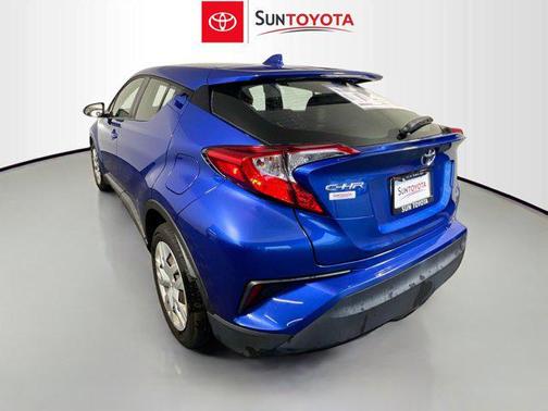 2020 Toyota C-HR LE