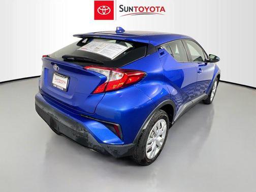 2020 Toyota C-HR LE