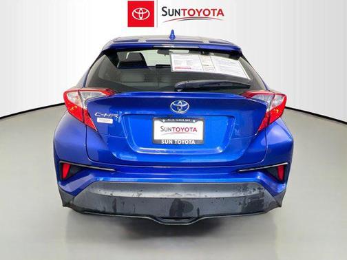 2020 Toyota C-HR LE
