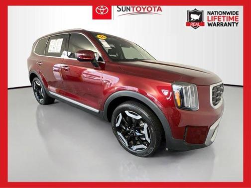 2023 Kia Telluride S