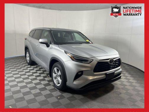 2021 Toyota Highlander LE