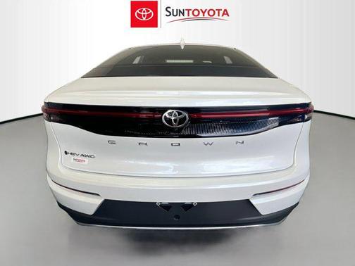 2026 Toyota Crown XLE