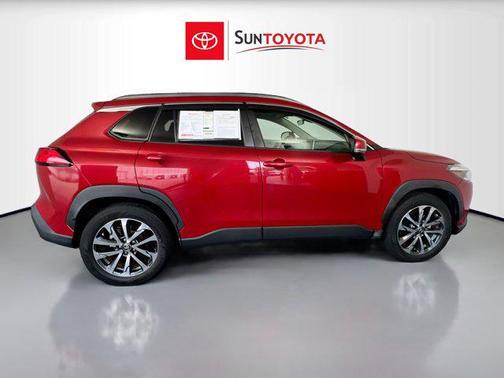 2022 Toyota Corolla Cross XLE