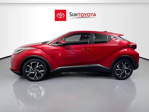 2021 Toyota C-HR XLE