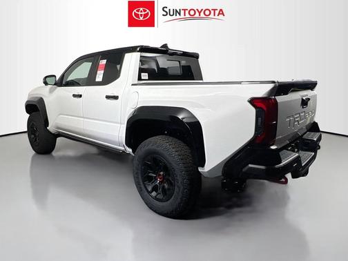 Ice Cap w/Black Roof 2026 Toyota Tacoma Hybrid TRD Pro