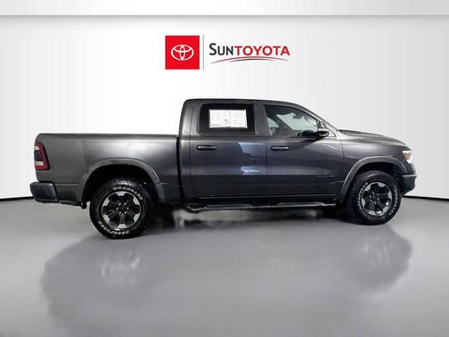 Granite Crystal Metallic Clearcoat 2019 RAM 1500 Rebel