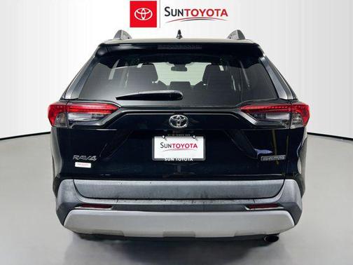 2021 Toyota RAV4 Adventure