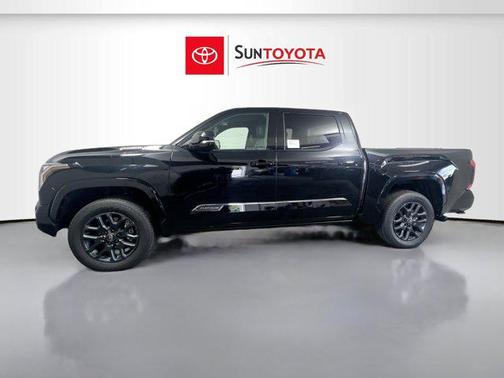2025 Toyota Tundra Hybrid Platinum