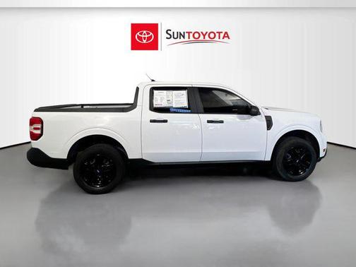 2022 Ford Maverick XL