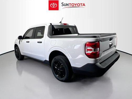 2022 Ford Maverick XL