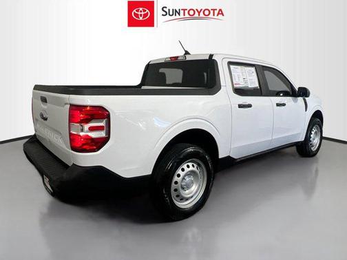 2022 Ford Maverick XL