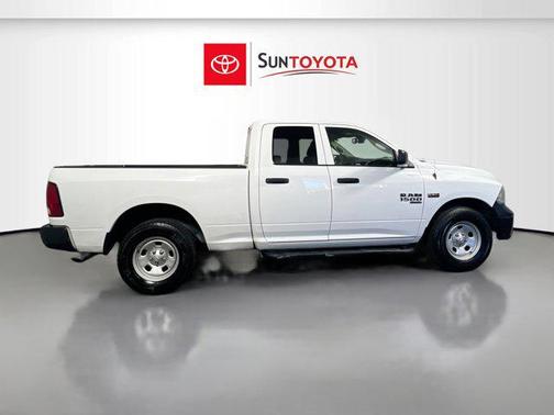 Bright White Clearcoat 2022 RAM 1500 Tradesman