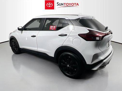 2023 Nissan Kicks S