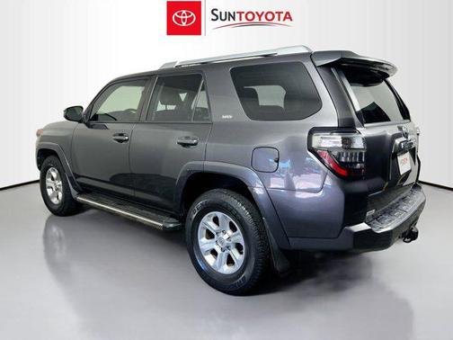 Magnetic Gray Metallic 2018 Toyota 4Runner SR5