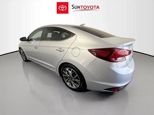 2019 Hyundai ELANTRA Limited