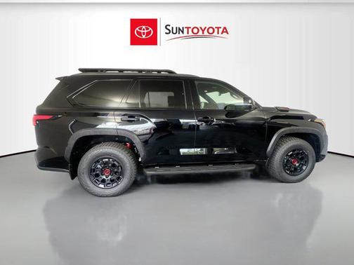 2025 Toyota Sequoia Base