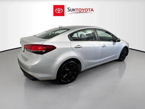 Silky Silver 2017 Kia Forte LX