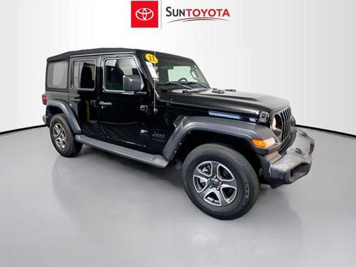 Black Clearcoat 2022 Jeep Wrangler Unlimited Sport