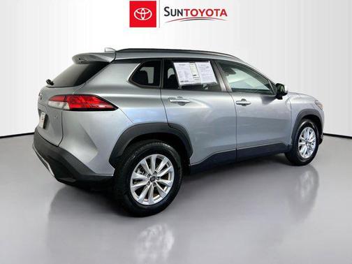 2022 Toyota Corolla Cross LE