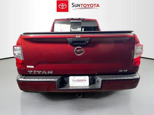 Cayenne Red 2018 Nissan Titan SV