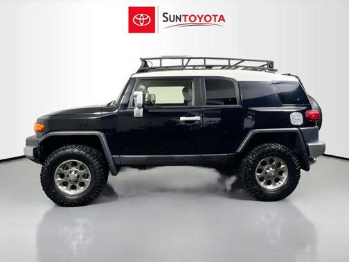 2013 Toyota FJ Cruiser Base