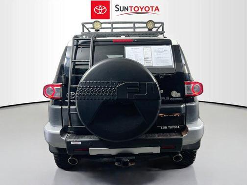 2013 Toyota FJ Cruiser Base