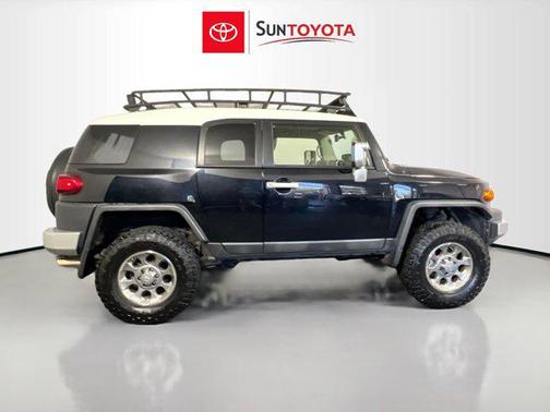 2013 Toyota FJ Cruiser Base