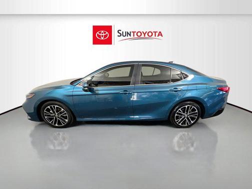 2025 Toyota Camry XLE