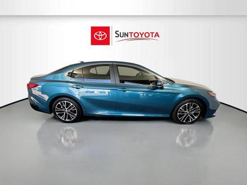 2025 Toyota Camry XLE